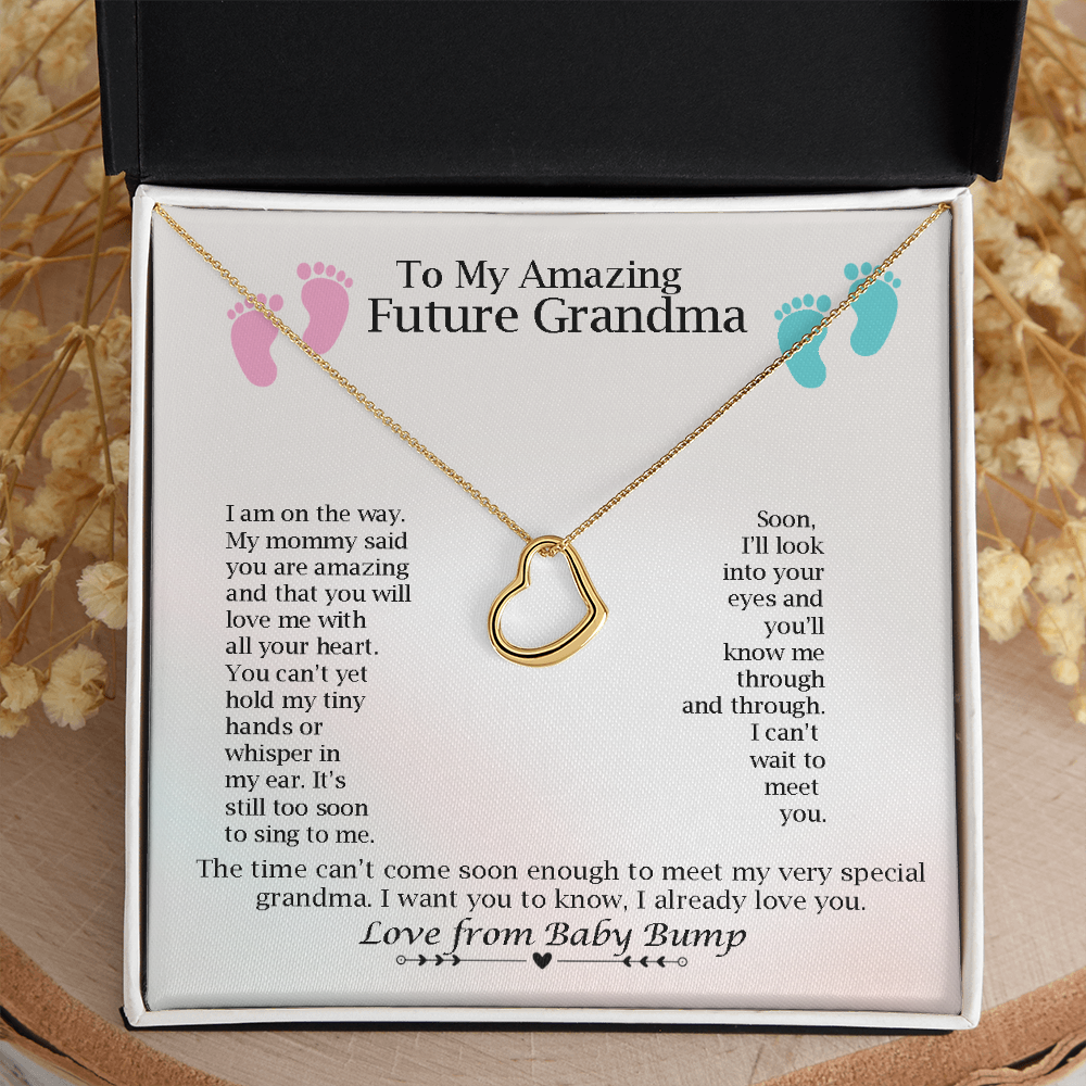 To My Amazing Future Grandma Heart Necklace | Pregnancy Reveal Gift | Baby Announcement | Gift for Grandmother To Be
