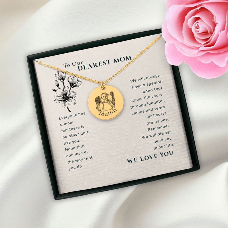 Gift for Mom from Daughter, Gift for Mom from Son, Family Portrait Necklace Gift, Mother’s Day GIft