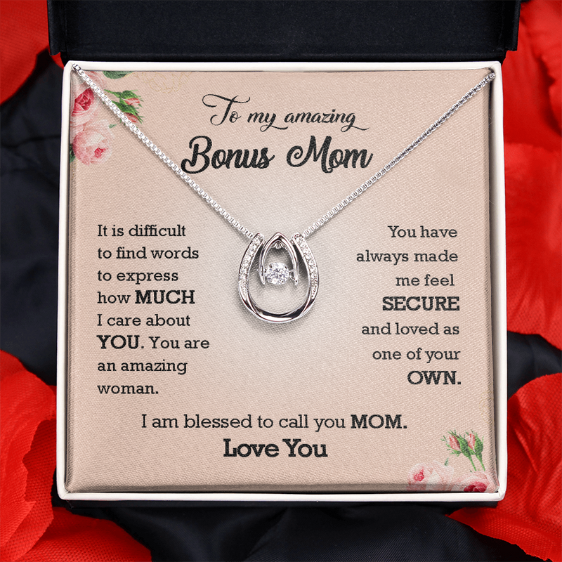 To My Amazing Bonus Mom To My Amazing Bonus Mom, Lucky In Love Necklace Mom Necklace, Present for Stepmom for Mother's Day