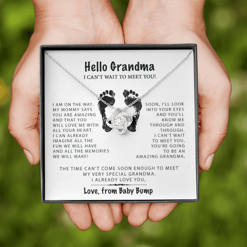 To My Amazing Future Grandma Love Knot Necklace, Pregnancy Reveal Gift, Gift for Grandmother To Be